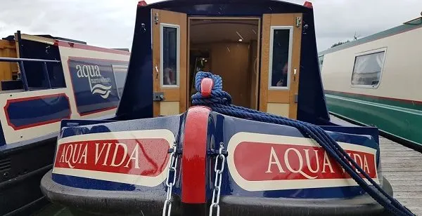 Ex-Hire Narrowboat For Sale: Aqua Vida – Now Sold