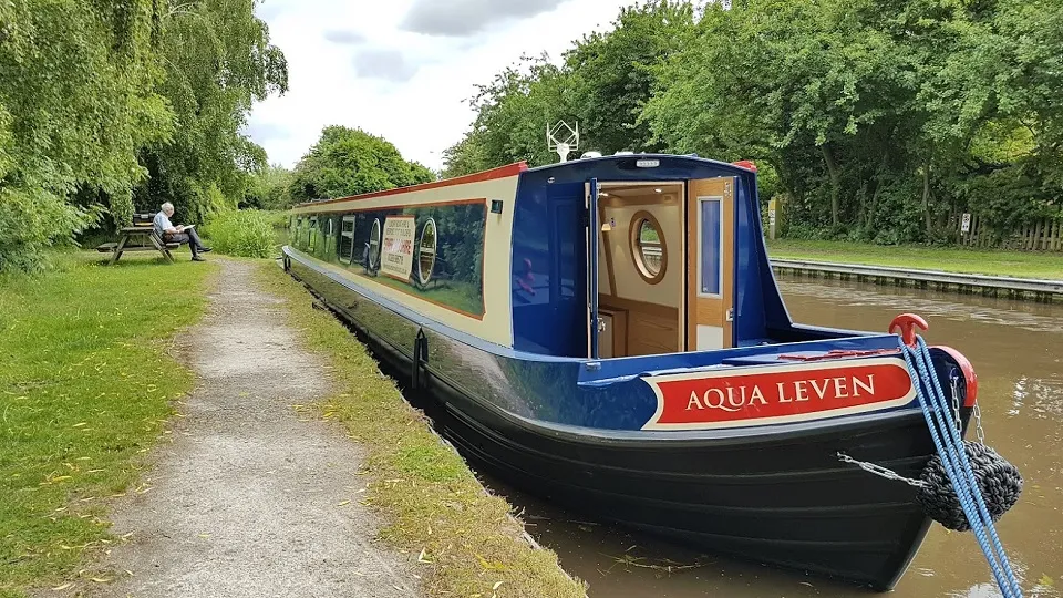 luxury narrowboat
