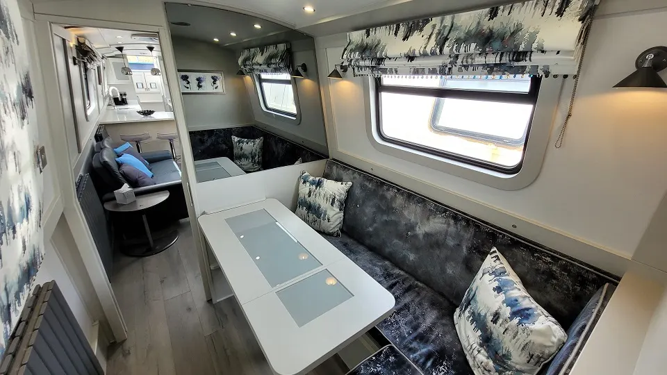 Albannach narrowboat photo 1