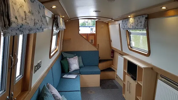 narrowboat builders