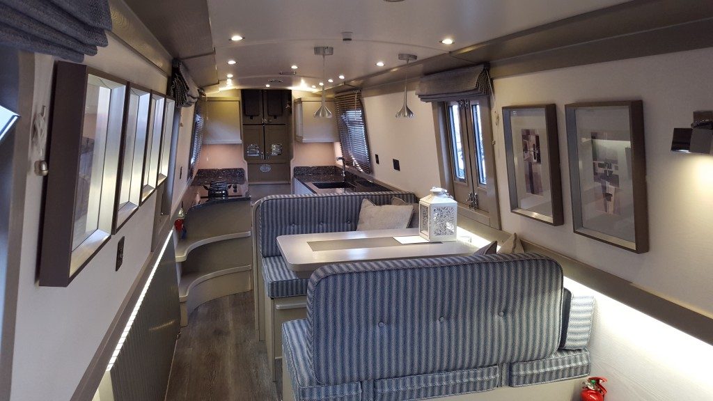 narrowboat builders Aqua narrowboats