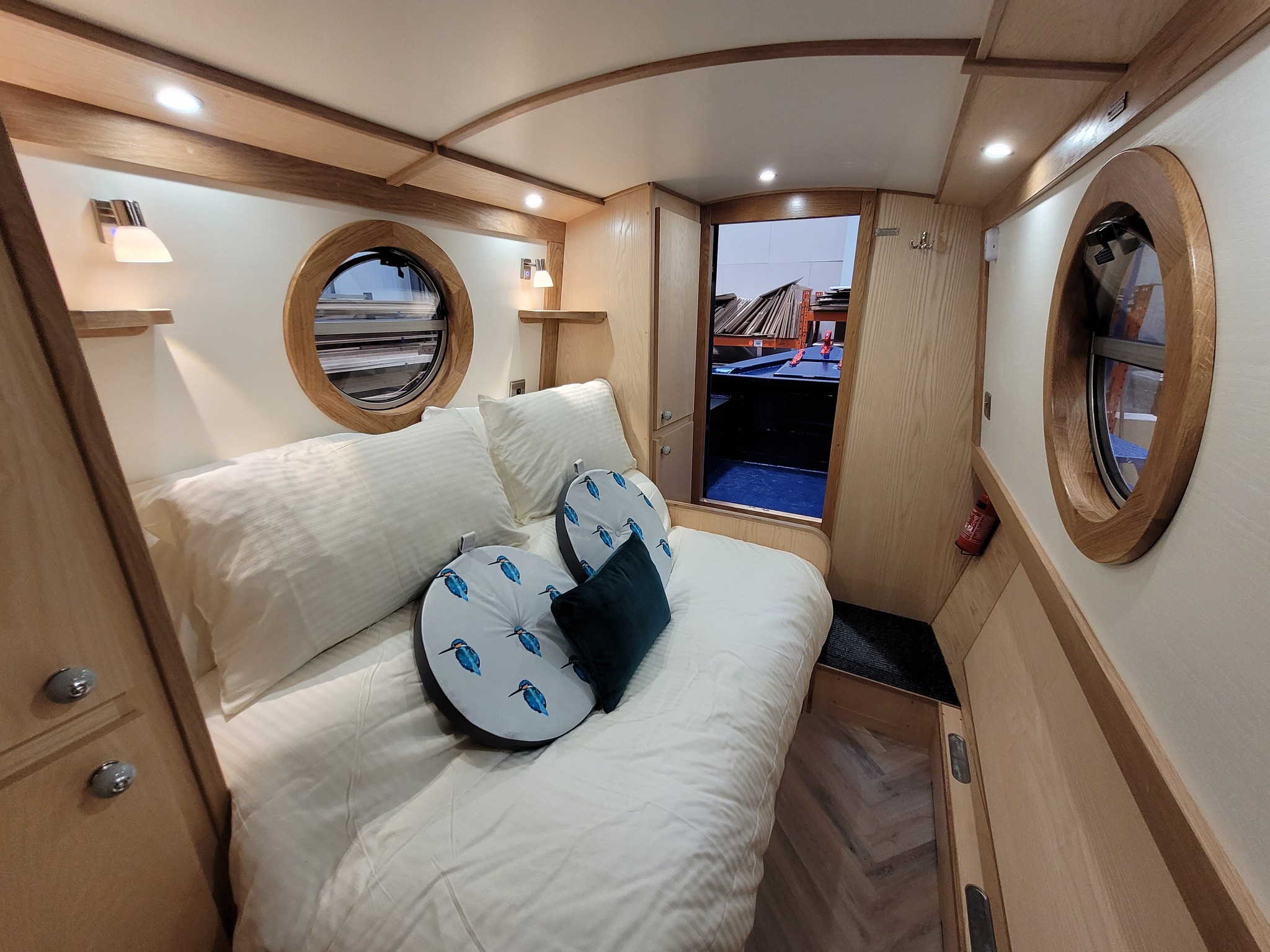 Narrowboat Aqua Spirit, main cabin cross over bed