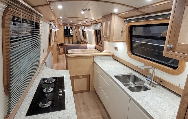 Luxury Narrowboat Hire