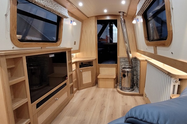 narrowboat builders